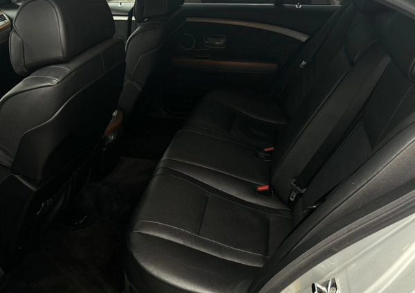 BMW Seria 7 cena 37999 przebieg: 205975, rok produkcji 2006 z Wadowice małe 562